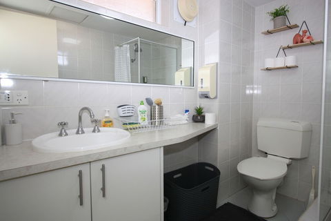 Resort Serviced Apartments - Mandurah - Accommodation Perth 5