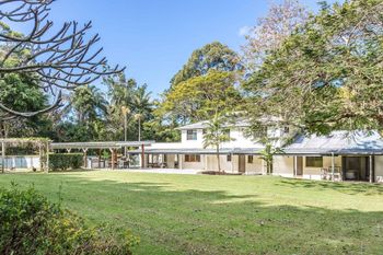 Augustine - Perth Resorts 1