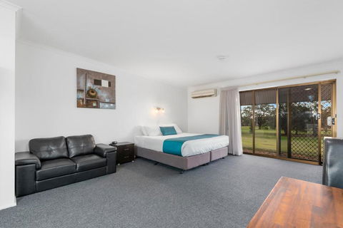 Barmera Country Club Motor Inn - Perth Resorts 1