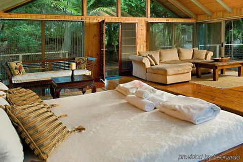 Tree Houses Of Montville - Accommodation Perth 2
