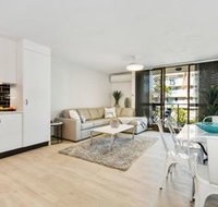 Mooloolaba Apartment with Marina Views - Accommodation Perth