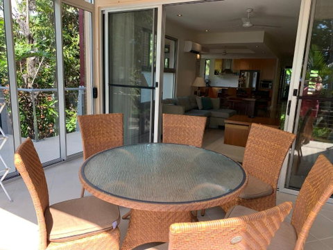 Beach House Apartment 1 - Accommodation Perth 1