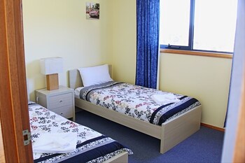 Douglas Street - Accommodation Perth 1