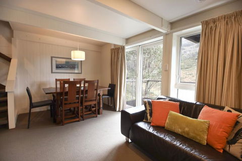 Maisonettes Falls Creek - Perth Resorts 3