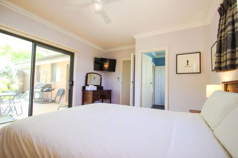 Mountbatten Retreat - Perth Resorts 2