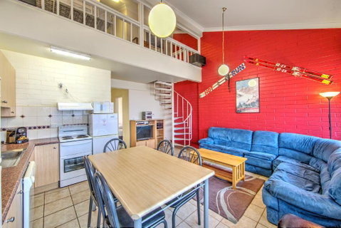 Snow Ski Apartments 14 - Accommodation Perth 4