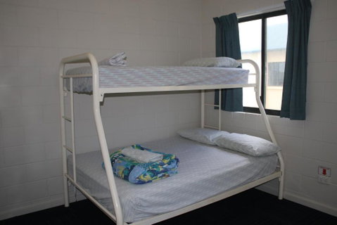 Ningaloo Coral Bay Backpackers - Accommodation Perth 4