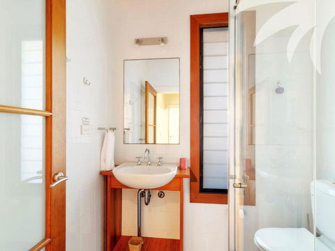 Buccoo - Accommodation Perth 1