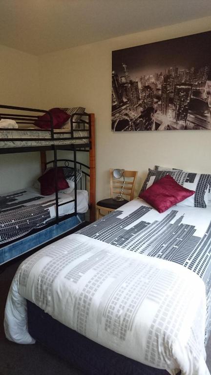 MURRAY GRANGE VILLA 4 - Accommodation Perth 5