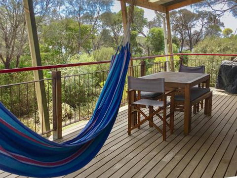 Samphire Beach House - Accommodation Perth 6