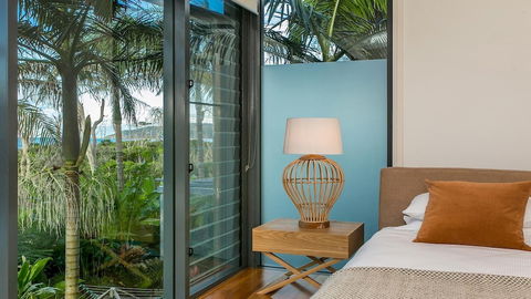 Your Luxury Escape - Kiah 11 Beach House - Accommodation Perth 3