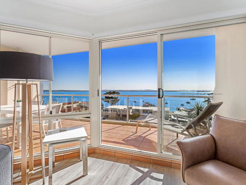 Breakwater Apartment 403 - Accommodation Perth 6