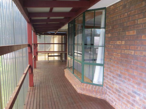 The Hideout - Accommodation Perth 4