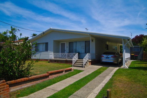 Billys On Main 44 Main Street - Accommodation Perth 5