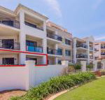The Sands Unit 28 Straight across the road from the beach - Accommodation Perth