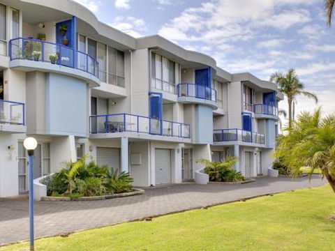 Marine Drive Cirrus Unit 6 44 - Perth Resorts 1