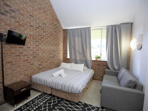 Gables 11 On Clyde Street - Accommodation Perth 6