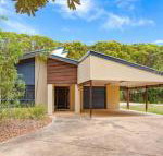 18 Naiad Court Rainbow Shores Modern Beach House Walk to Beach - Accommodation Perth