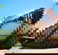 Hepburn Spa Pavilions - Perth Resorts