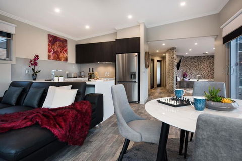 Tully Daylesford - Accommodation Perth 1