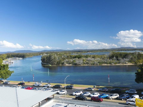 Forster Towers 54 With Lake & Ocean Views - Accommodation Perth 6