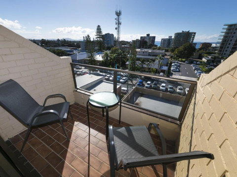 Forster Towers 54 With Lake & Ocean Views - Accommodation Perth 2