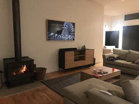 The Bolt Hole - Accommodation Perth 0