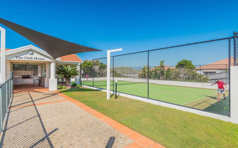 Breakers 2/12 - Accommodation Perth 1