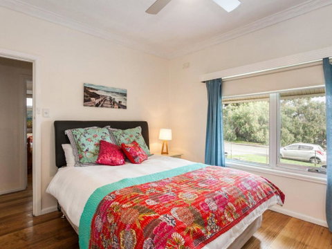 OCEAN SOUNDS Anglesea - Perth Resorts 5