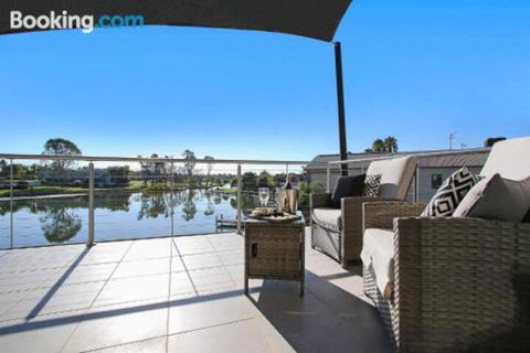 Cypress Townhouse 23 Suite - Accommodation Perth 5