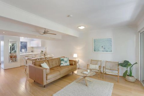 San Marino - Accommodation Perth 0