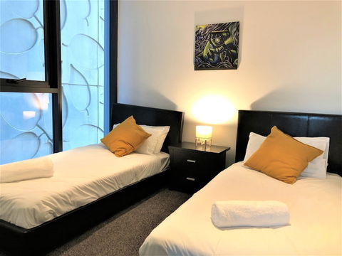 ReadySet Apartments At Guilfoyle - Accommodation Perth 5