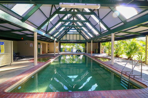 The Lakehouse In Raffetys Resort - Accommodation Perth 1