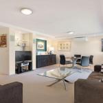 Garden Apartment At Forster Tower - Accommodation Perth 0