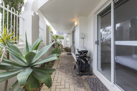Cottesloe Cove Beach Apartment - Accommodation Perth 4