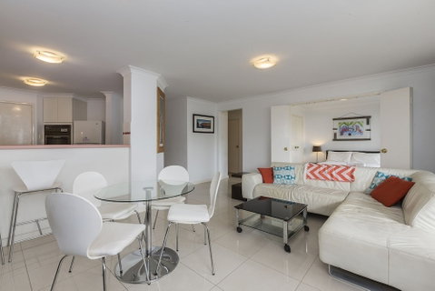 Cottesloe Cove Beach Apartment - Accommodation Perth 6
