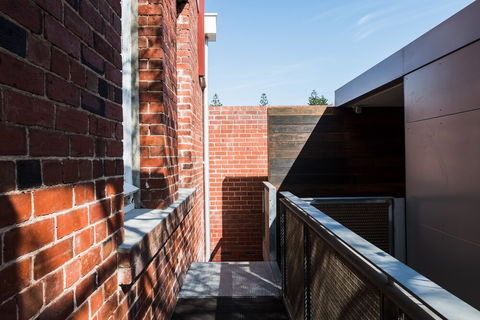 The Architects Warehouse Apartment On Mouat Fremantle - Accommodation Perth 0