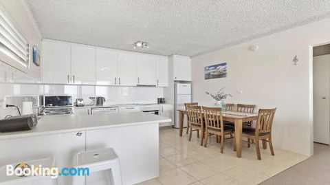 Bella Vista Unit 4 Shoal Bay - Accommodation Perth 2