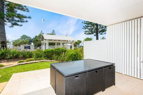 Unit 6 Plantation Rainbow Beach Plantation Resort Ground Floor Aircon Pool Spa - Perth Resorts 2