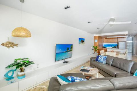 Unit 6 Plantation Rainbow Beach Plantation Resort Ground Floor Aircon Pool Spa - Perth Resorts 0