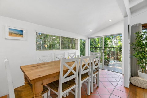 Tranquil & Tropical Sunshine Beach - Accommodation Perth 4