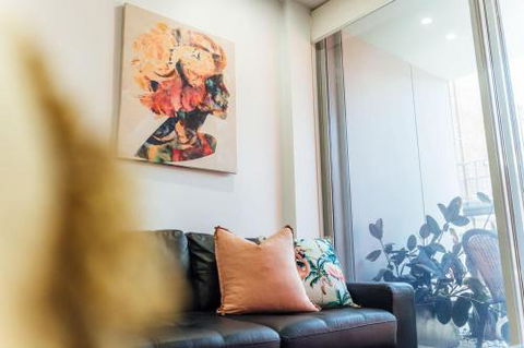 Tropicana On Bent Wifi Nespresso Heart Of East End - Accommodation Perth 4