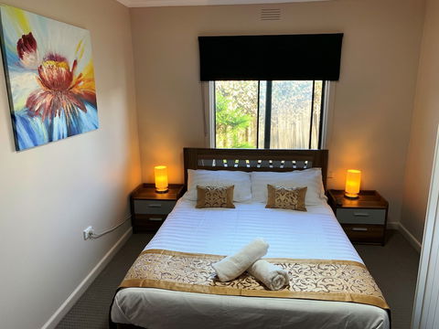 The Gazebo Place - Spacious 4 Bedroom Near Murray River - Perth Resorts 6