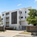 Relax In Stylish Comfort Sunshine Beach - Accommodation Perth 0