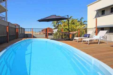 BEACH SHOPS & FABULOUS VACATION HOME! - Accommodation Perth 6
