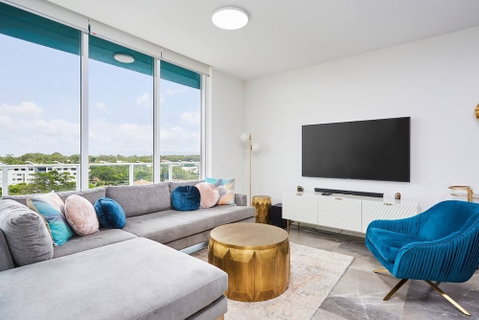 Luxurious 2bed 2bath APT With Parking@southport - Accommodation Perth 4