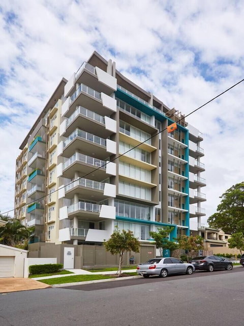 Luxurious 2bed 2bath APT With Parking@southport - Accommodation Perth 0