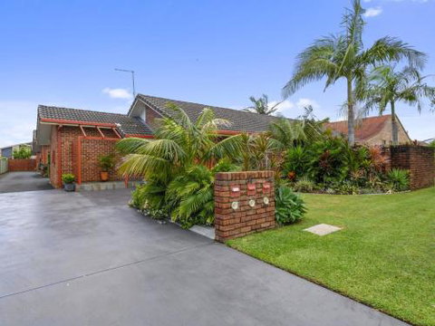 A Villa On 7th - Accommodation Perth 0