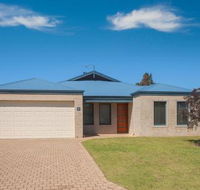 Acrosstheway - Perth Resorts