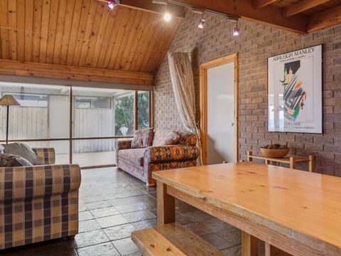 South Beach House 2 11 Gold Coast Drive - Accommodation Perth 1